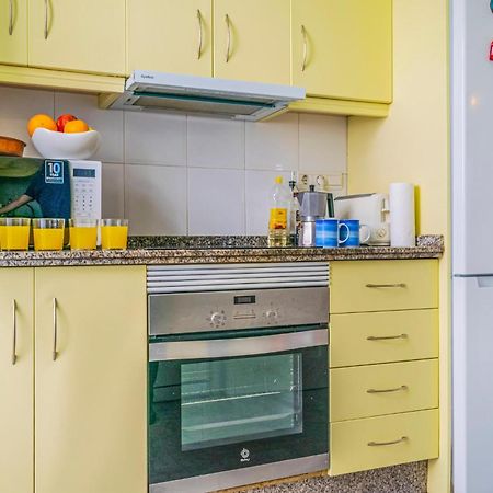 Lovely Apartment In Marbella With Kitchenette Kültér fotó