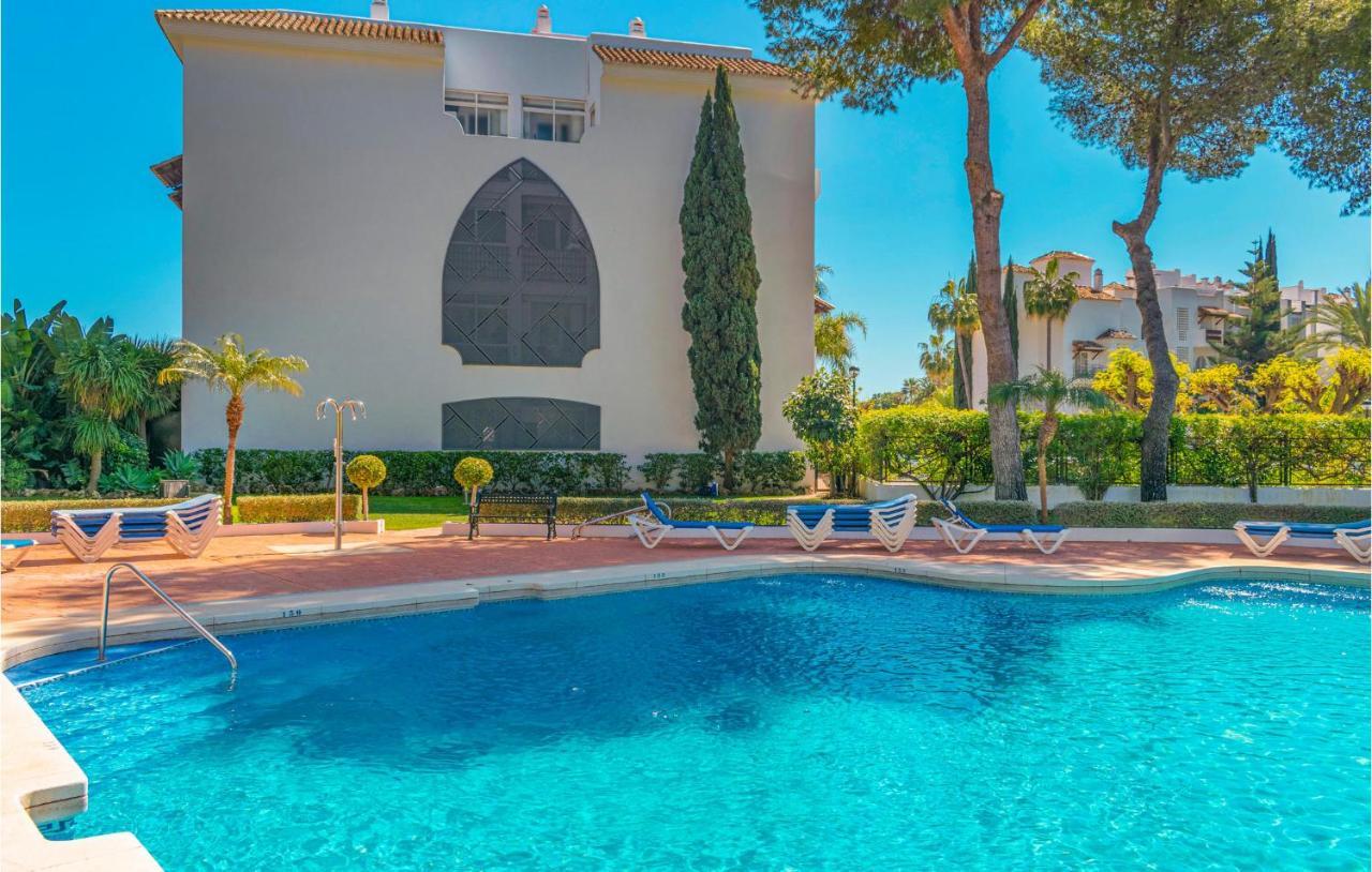 Lovely Apartment In Marbella With Kitchenette Kültér fotó