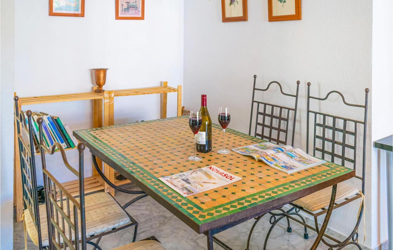 Lovely Apartment In Marbella With Kitchenette Kültér fotó