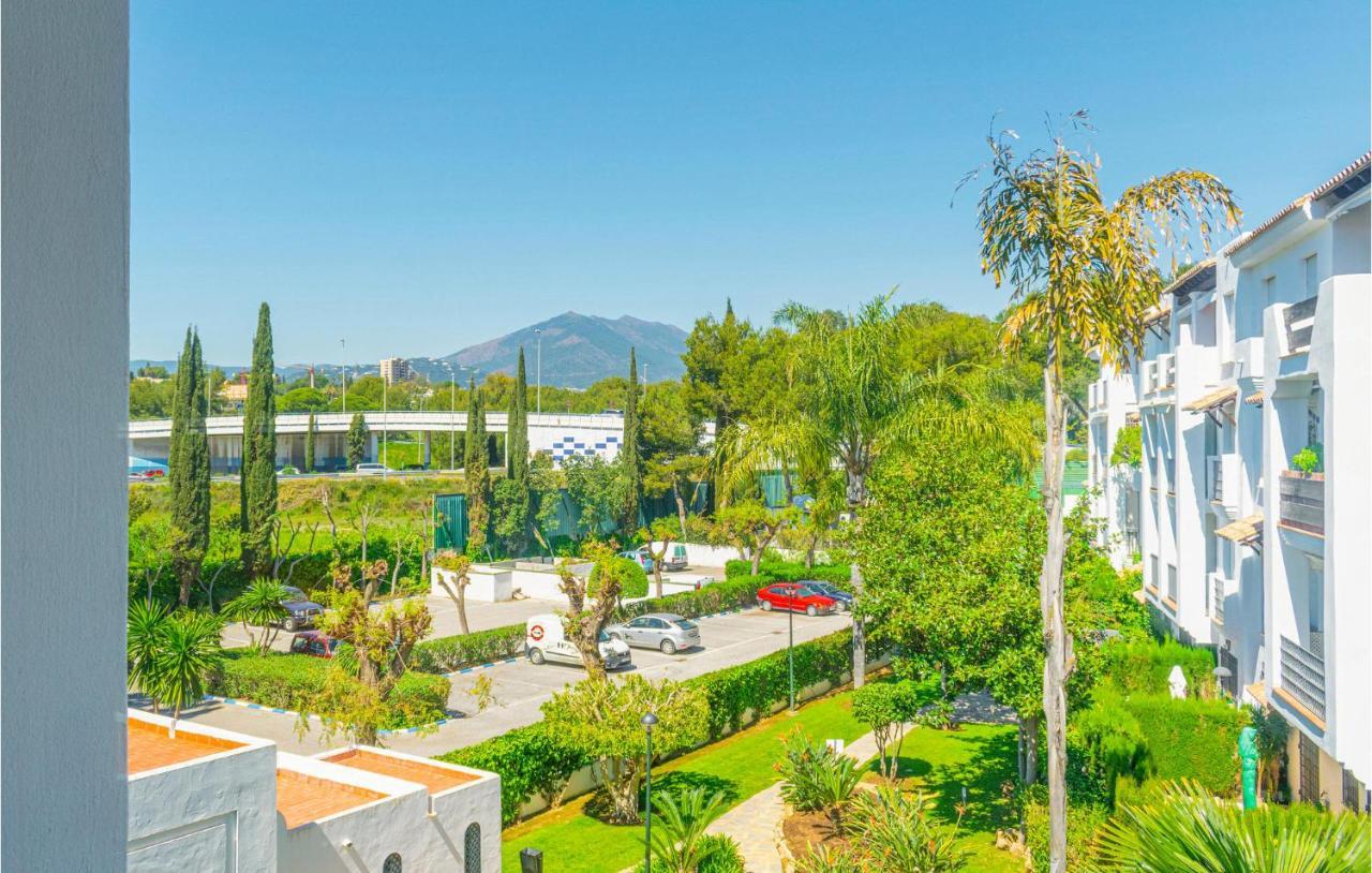 Lovely Apartment In Marbella With Kitchenette Kültér fotó